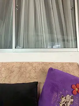 xenia golden online show from April 10, 7:53 pm