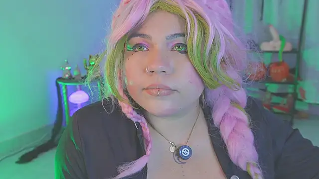 Samanta cutee online show from September 20, 8:29 pm