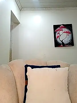 Ayrella02 online show from November 29, 1:42 am