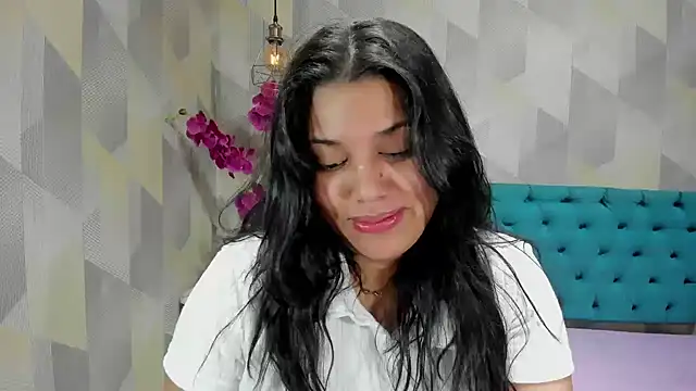 Snapshot of LindaBreeS chatting on October 15, 5:26 pm LindaBreeS online show from October 15, 5:26 pm