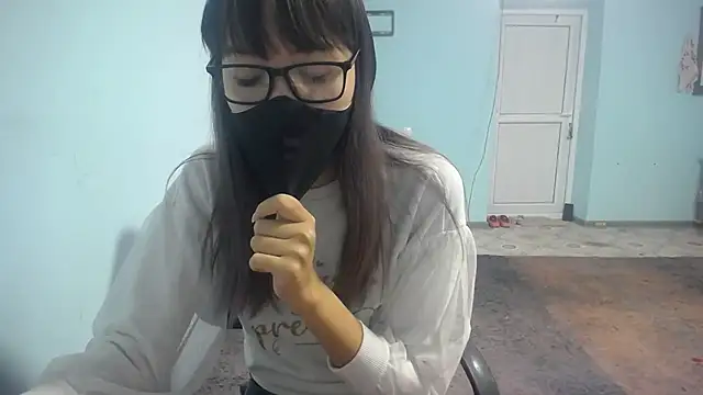 elllaaxx online show from September 17, 3:48 am