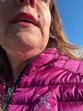 Sunbelxx online show from March 30, 7:30 am