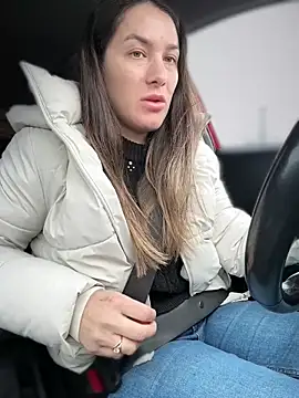 HotXMom online show from February 24, 7:40 am