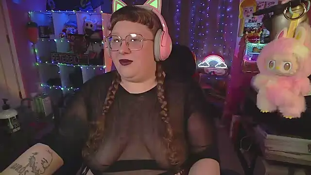 FatVeronica online show from February 23, 10:20 pm