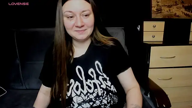 AlisaBacker online show from March 11, 7:49 pm