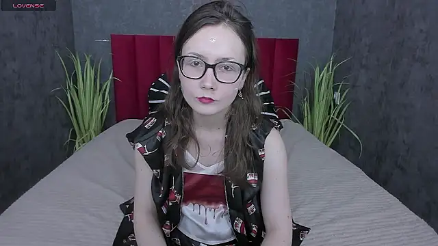 OliviaTurnery online show from January 16, 4:58 pm