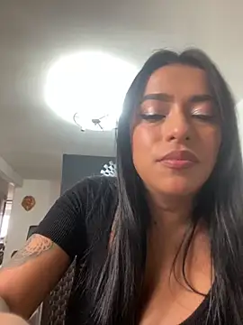 Snapshot of foxxy_nasty chatting on September 15, 4:25 pm foxxy nasty online show from September 15, 4:25 pm