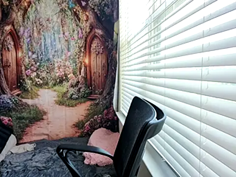 Paisleehaze online show from May 14, 3:07 pm