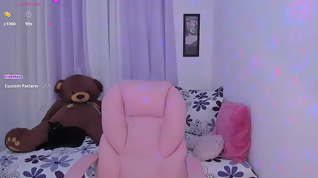  Arianna08  online show from November 8, 6:29 am