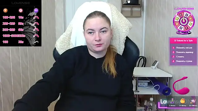 ElenaMaeer online show from November 6, 7:14 am