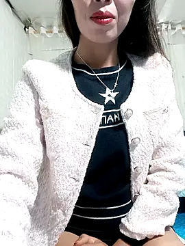 Sweet Toy20 online show from November 19, 10:32 pm