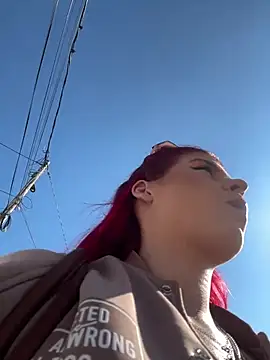 RiriRoseey online show from April 19, 7:08 am