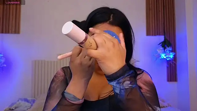  poison sweet online show from April 22, 3:31 pm