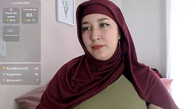 Snapshot of Dalila_bashar chatting on October 23, 7:09 pm Dalila bashar online show from October 23, 7:09 pm