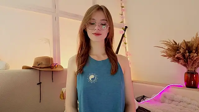 JennyDilly online show from May 28, 6:17 pm