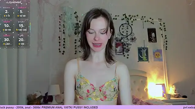 Neko kitsune1 online show from April 16, 9:39 pm