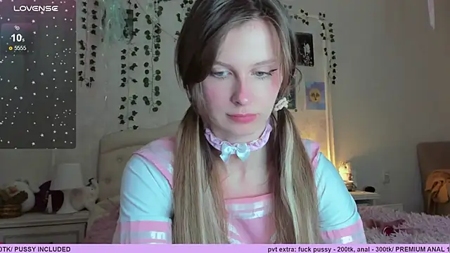 Neko kitsune1 online show from March 27, 7:25 pm