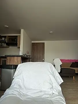 Georgiafox online show from February 16, 2:28 pm