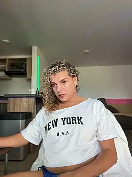 Georgiafox online show from April 19, 9:17 pm