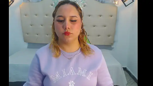 Kathiasaints online show from April 10, 8:15 pm