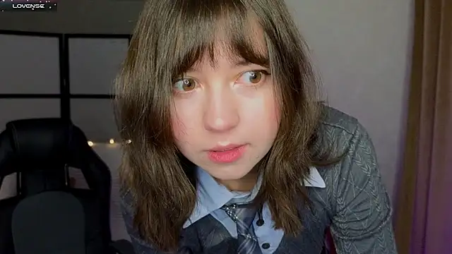 Lina Brownie online show from November 29, 10:52 am