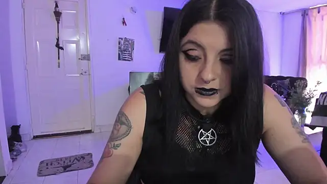Snapshot of Acid666_alice chatting on September 9, 4:29 pm Acid666 alice online show from September 9, 4:29 pm
