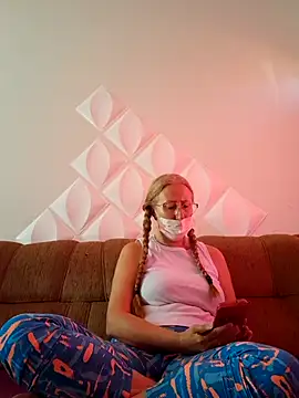 MILEIDE980 online show from November 11, 12:13 pm