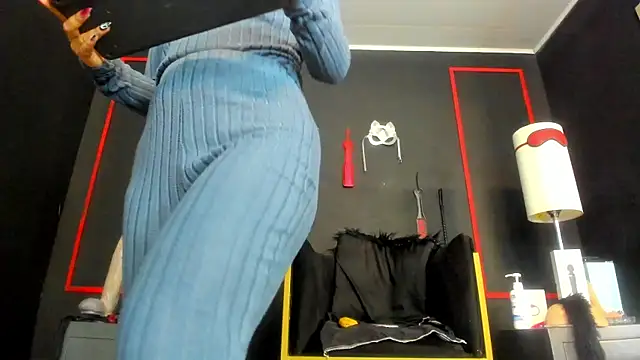 CharlotteScotte online show from October 22, 11:04 am