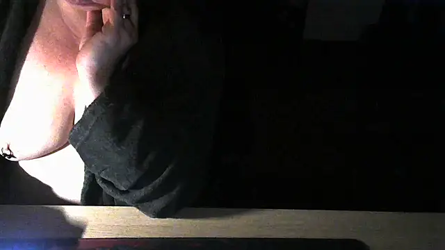 Silvia2277 online show from December 18, 8:35 pm