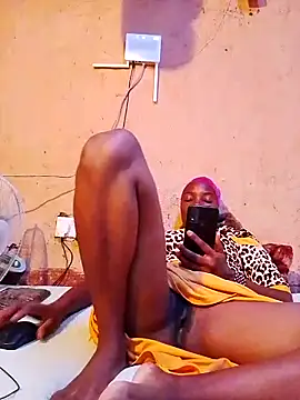 cute naimah online show from February 13, 12:07 pm