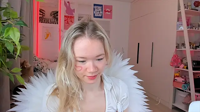 Lily Young online show from February 14, 5:20 am