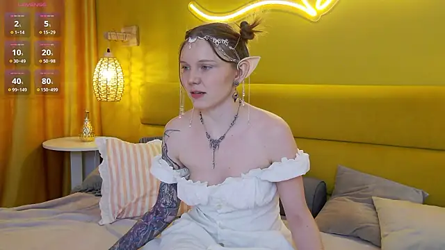 lessysweety online show from March 2, 5:08 am