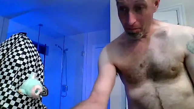 El Gizmo online show from April 15, 3:40 am