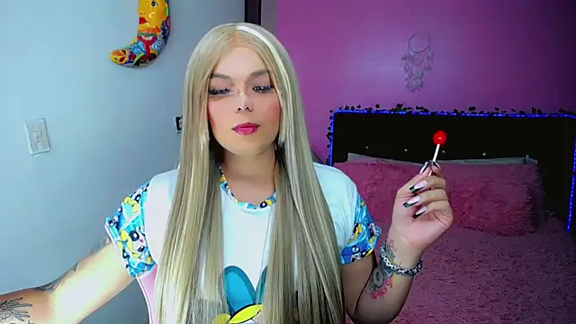 SweetKim21 online show from March 12, 9:56 am