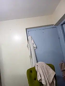 MINNYIRI online show from October 20, 6:11 pm