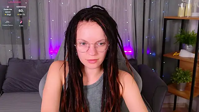 CoreyJane online show from June 21, 5:00 am
