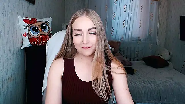  KittyBoo online show from November 19, 7:30 am