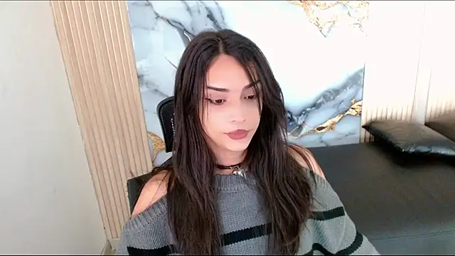 Dollbehavior  online show from October 22, 11:15 am