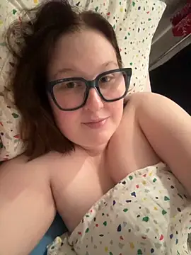 Misssmilf online show from November 17, 12:17 pm