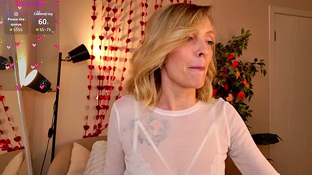 sexuallycorrecte online show from February 17, 8:19 pm