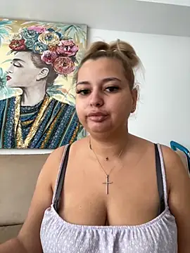 AllysonK online show from September 18, 10:47 am