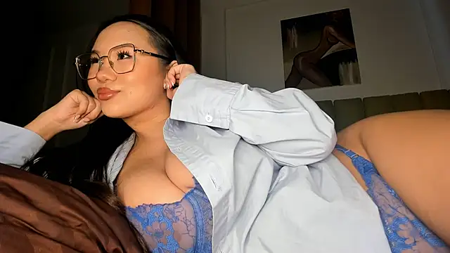 sally 009 online show from March 26, 2:47 am