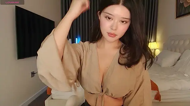 linbaelin online show from April 19, 4:12 am