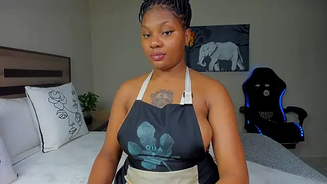 Renee-18 online show from November 16, 10:43 pm