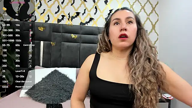 RubbyTaylor online show from November 4, 7:19 pm