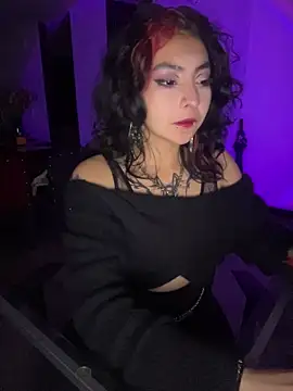  Gothiccbitch  online show from November 20, 7:20 am