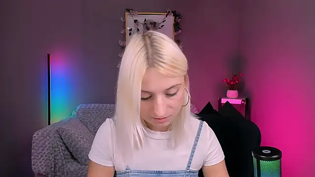 melisa white1 online show from September 10, 7:03 pm