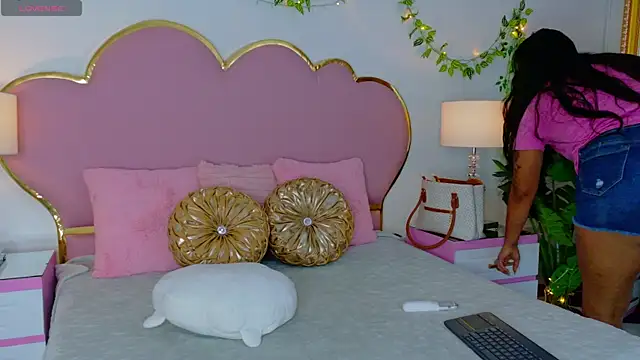 EmmaCrush online show from November 5, 8:47 pm