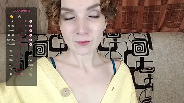 TinaWince online show from December 19, 4:59 am