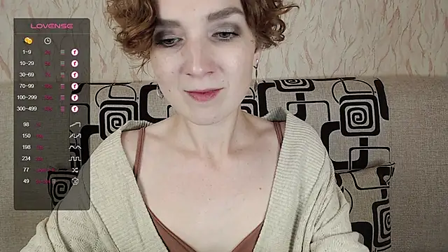 Snapshot of TinaWince chatting on September 15, 6:00 am TinaWince online show from September 15, 6:00 am